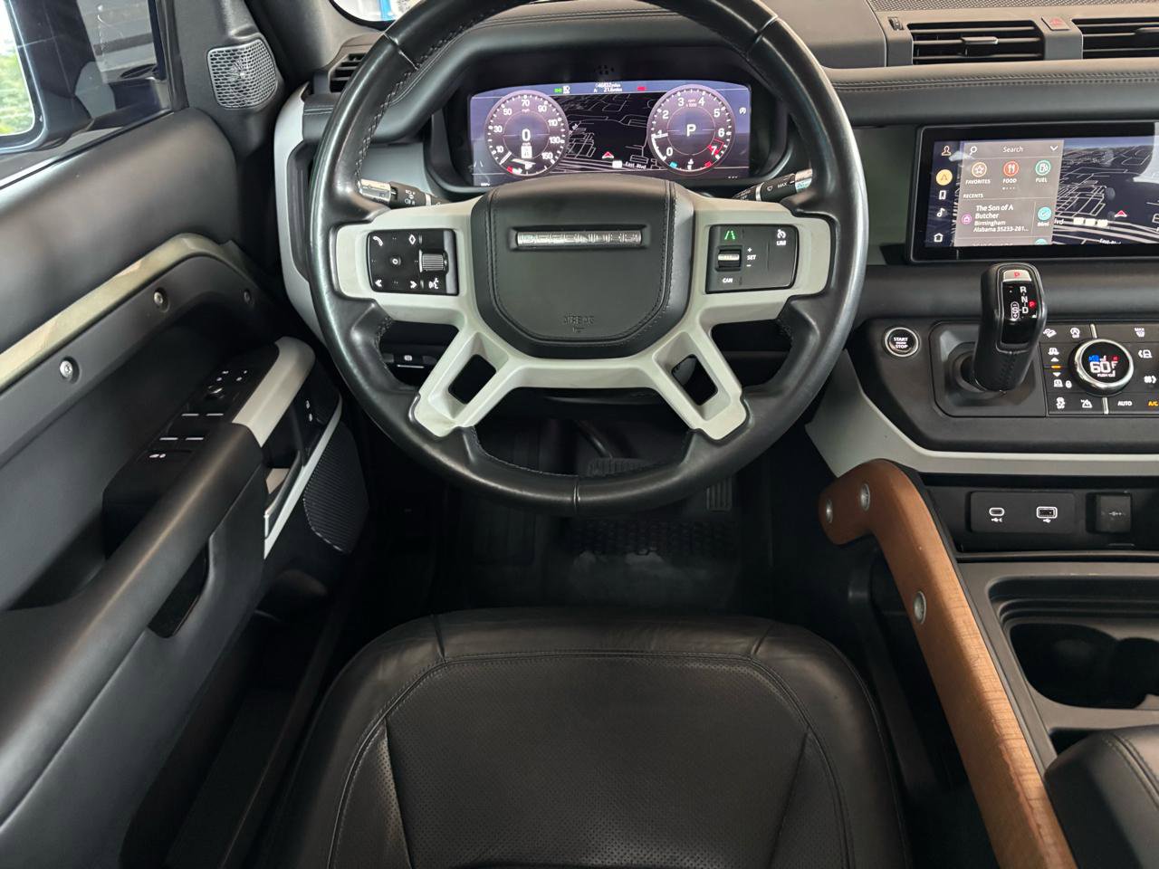 Used 2020 Land Rover Defender 110 SE AWD/4WD image 10