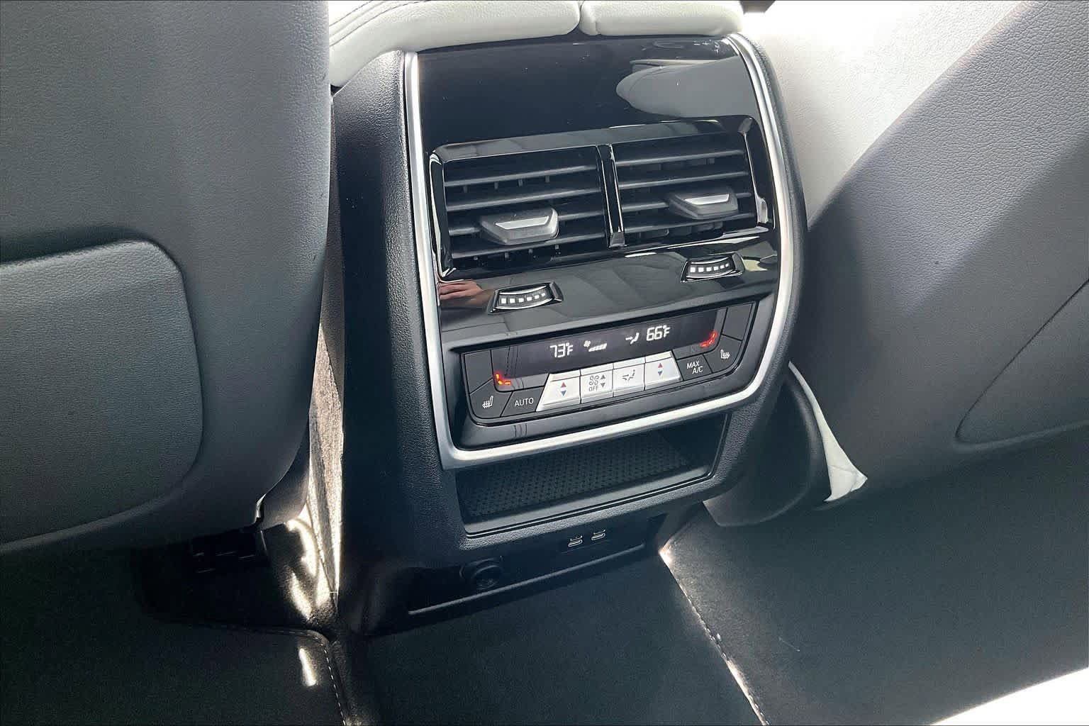 New 2026 BMW X5 xDrive40i AWD/4WD image 17