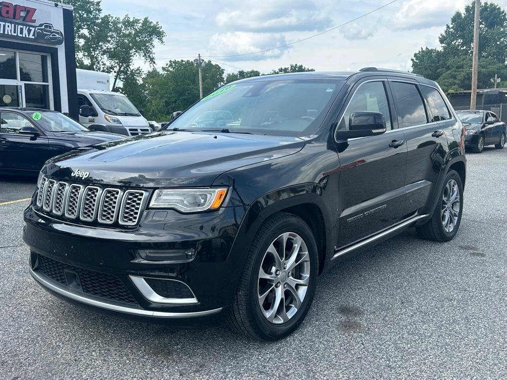 Used 2019 Jeep Grand Cherokee Summit w/ Platinum Series Group AWD/4WD image 2