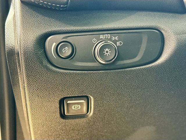 New 2026 Chevrolet Blazer LT image 11