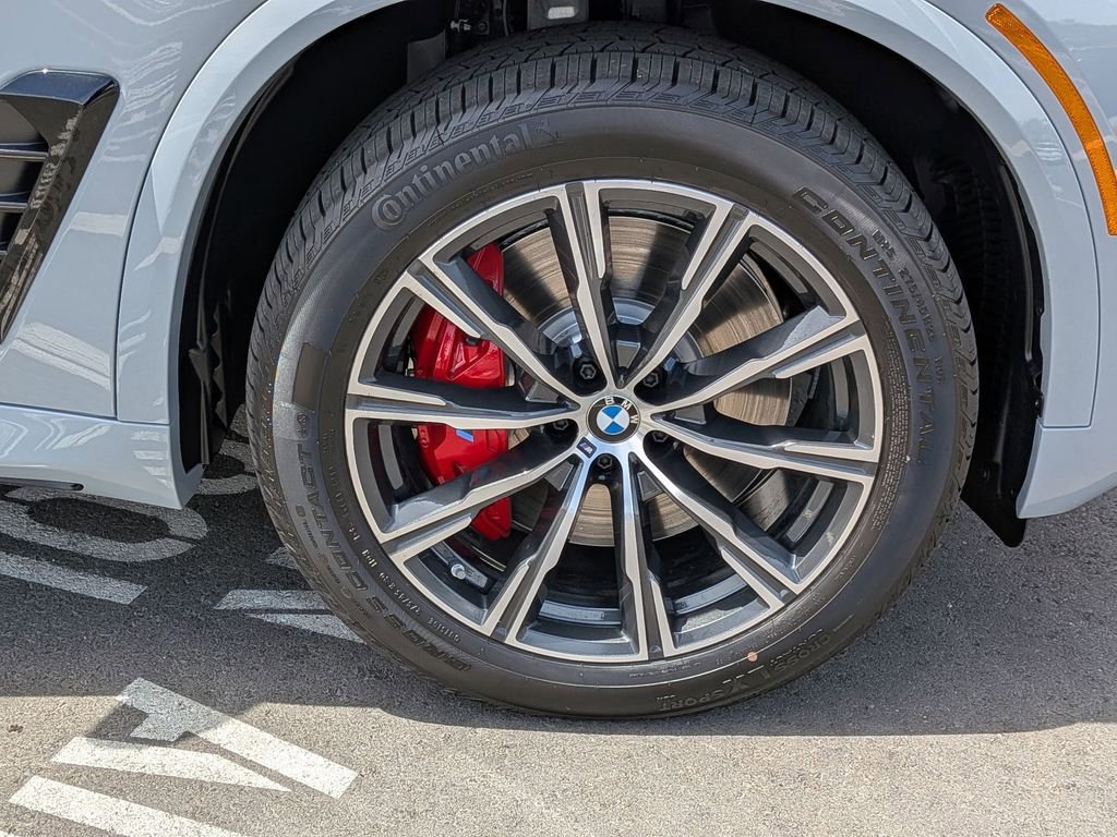 New 2026 BMW X5 xDrive50e image 23