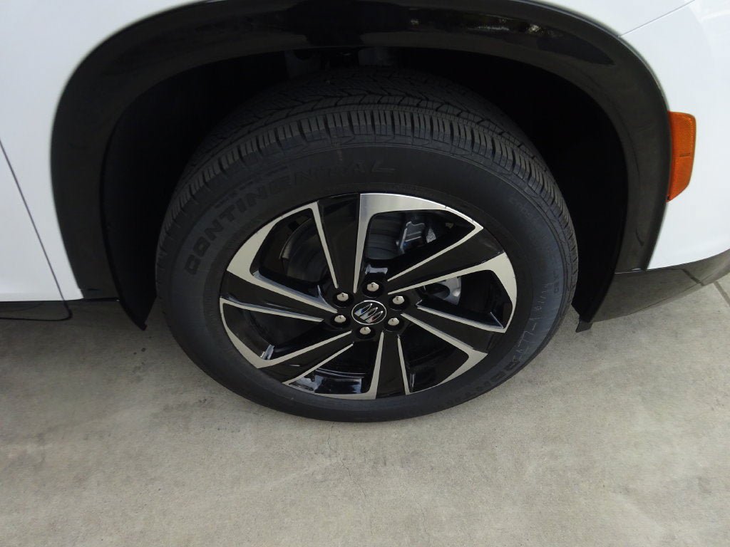 New 2026 Buick Enclave Sport Touring w/ Power Package FWD image 9