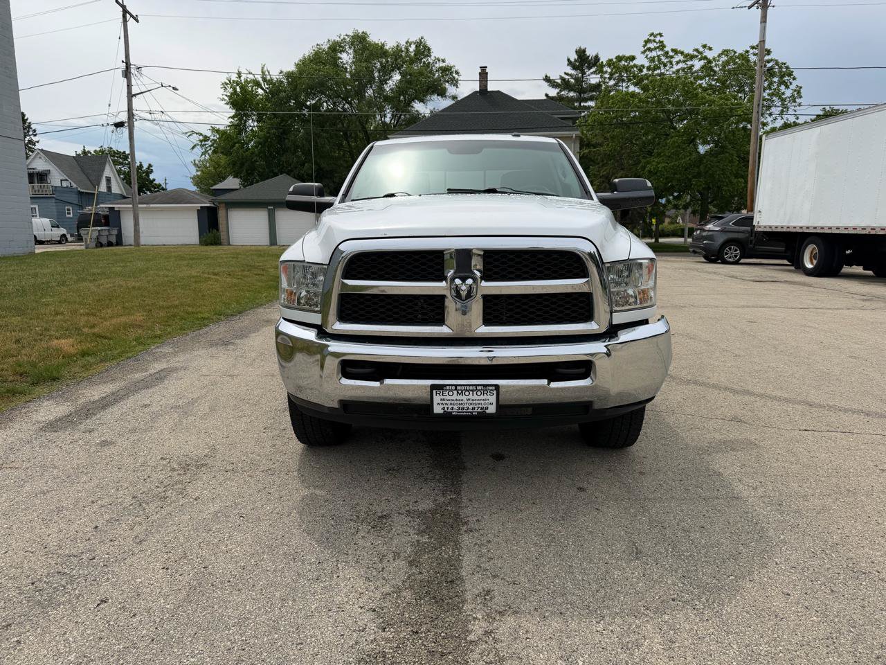 Used 2014 RAM 2500 SLT w/ Protection Group AWD/4WD image 2