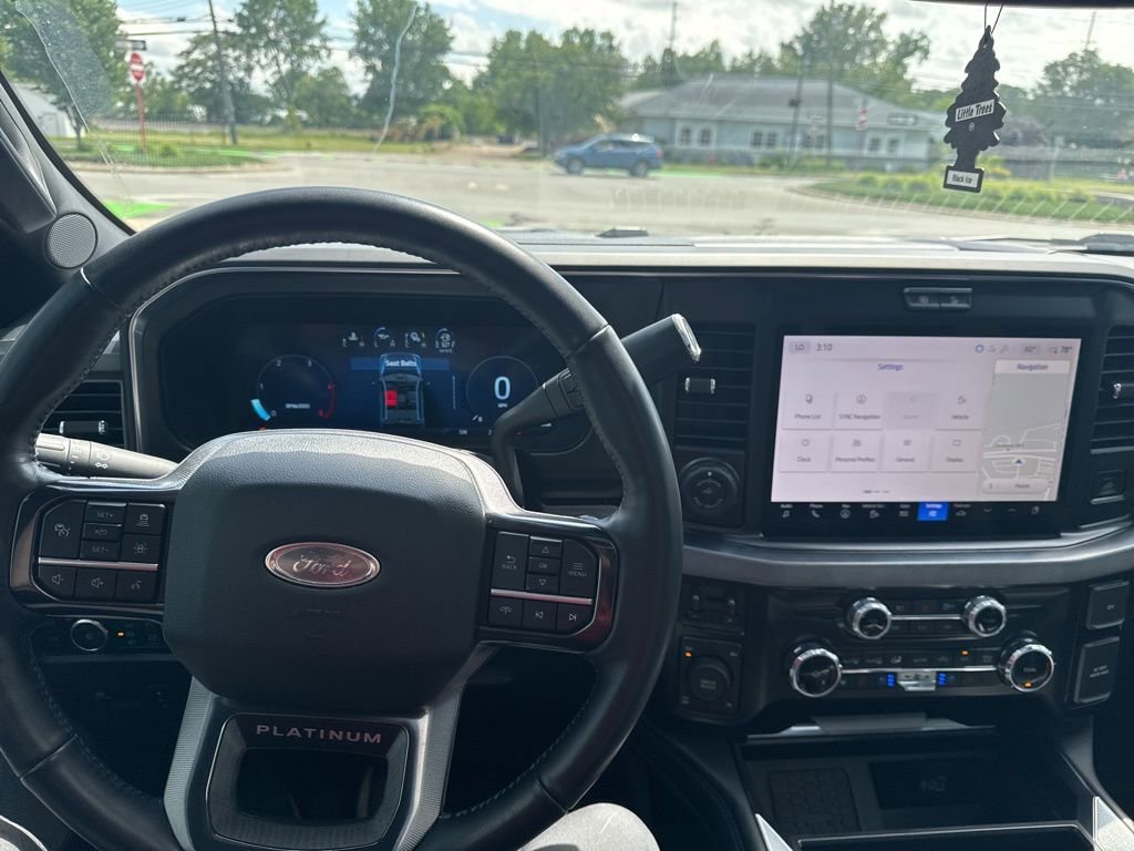 Certified 2025 Ford F350 Platinum AWD/4WD image 16