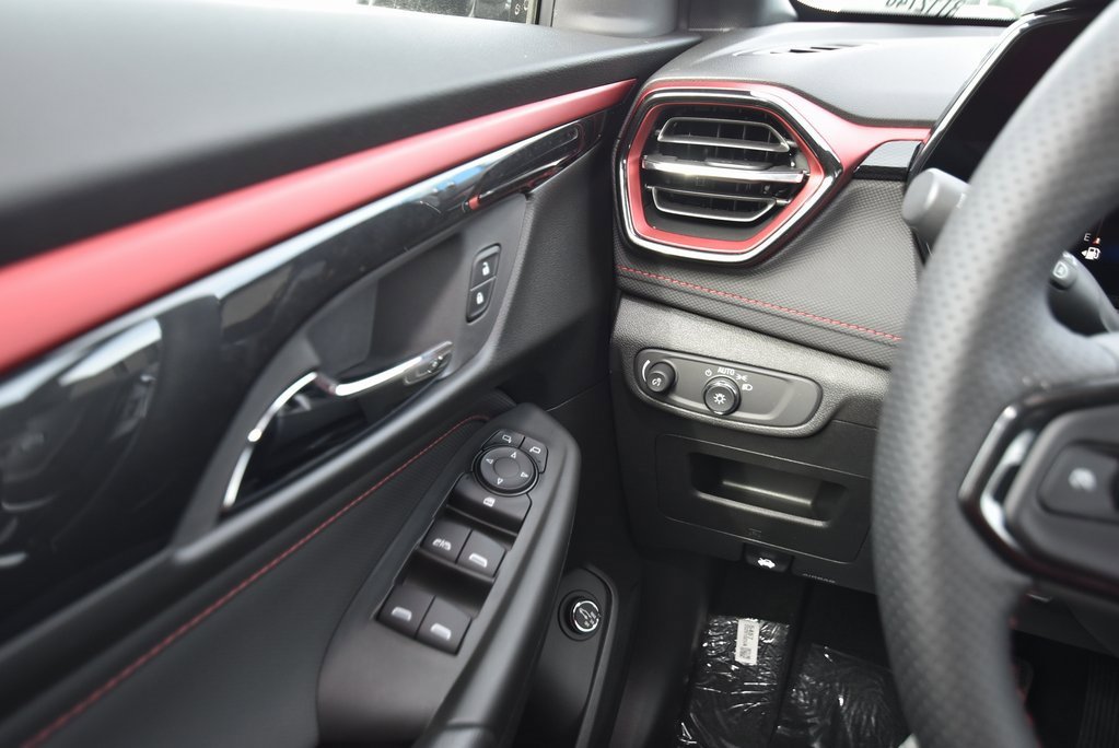 New 2026 Chevrolet TrailBlazer RS w/ Convenience Package image 13