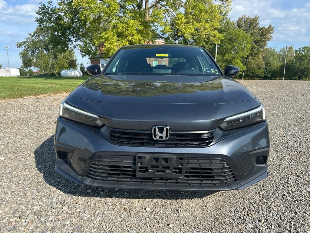 Used 2023 Honda Civic Sport image 2