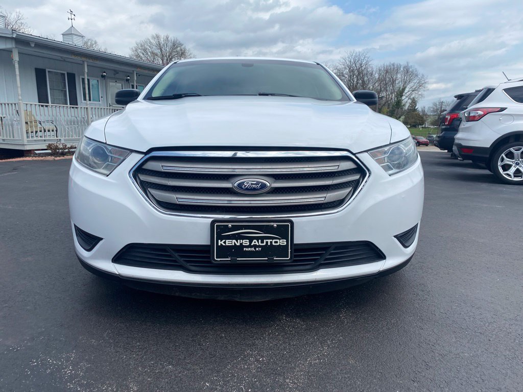 Used 2015 Ford Taurus Limited FWD image 2
