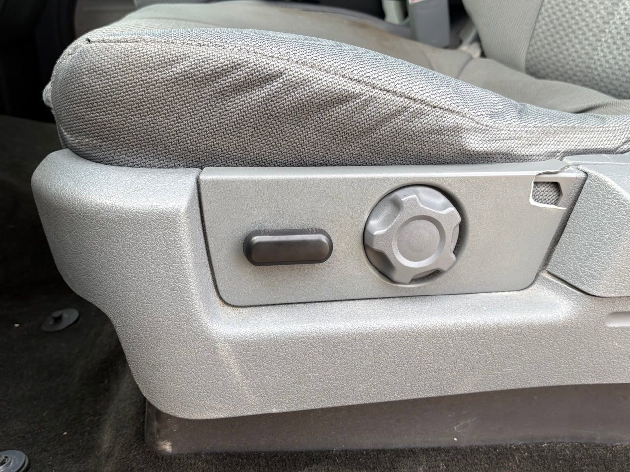 Used 2013 Ford F150 XLT w/ Luxury Equipment Group RWD image 15