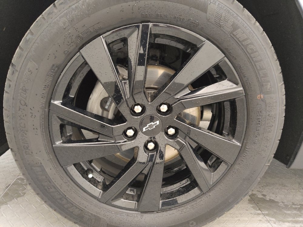 Used 2024 Chevrolet Equinox LS w/ LS Convenience Package image 31