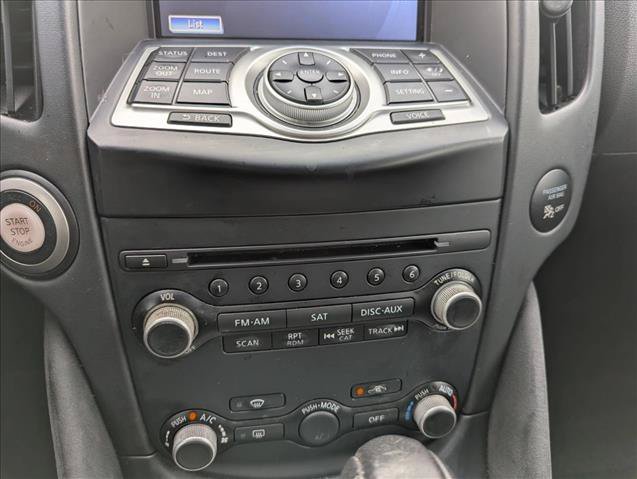 Used 2018 Nissan 370Z Touring RWD image 20