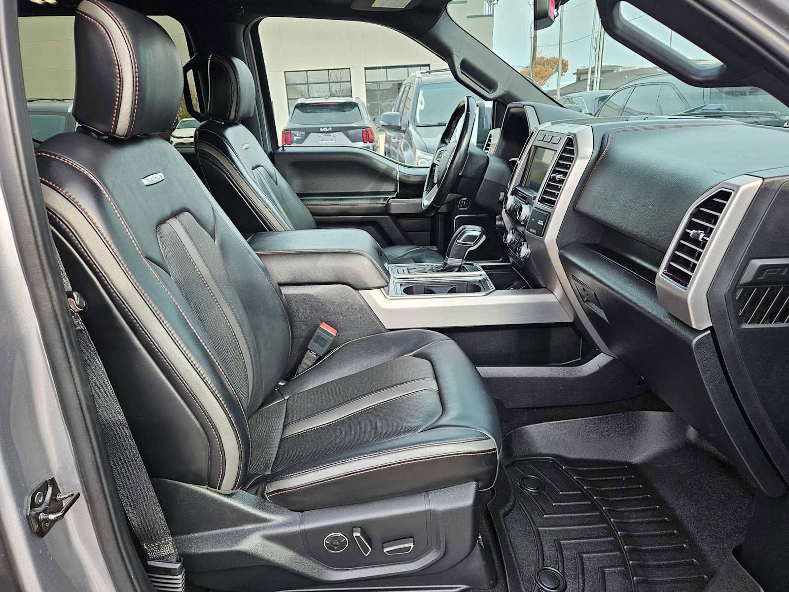 Used 2020 Ford F150 Platinum w/ Equipment Group 701A Luxury image 24