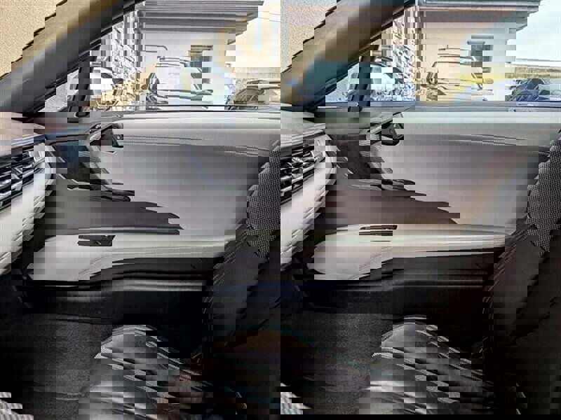 Used 2019 BMW i8 Roadster image 17