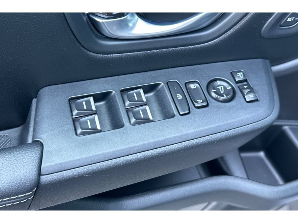 Certified 2024 Honda Pilot Elite image 12