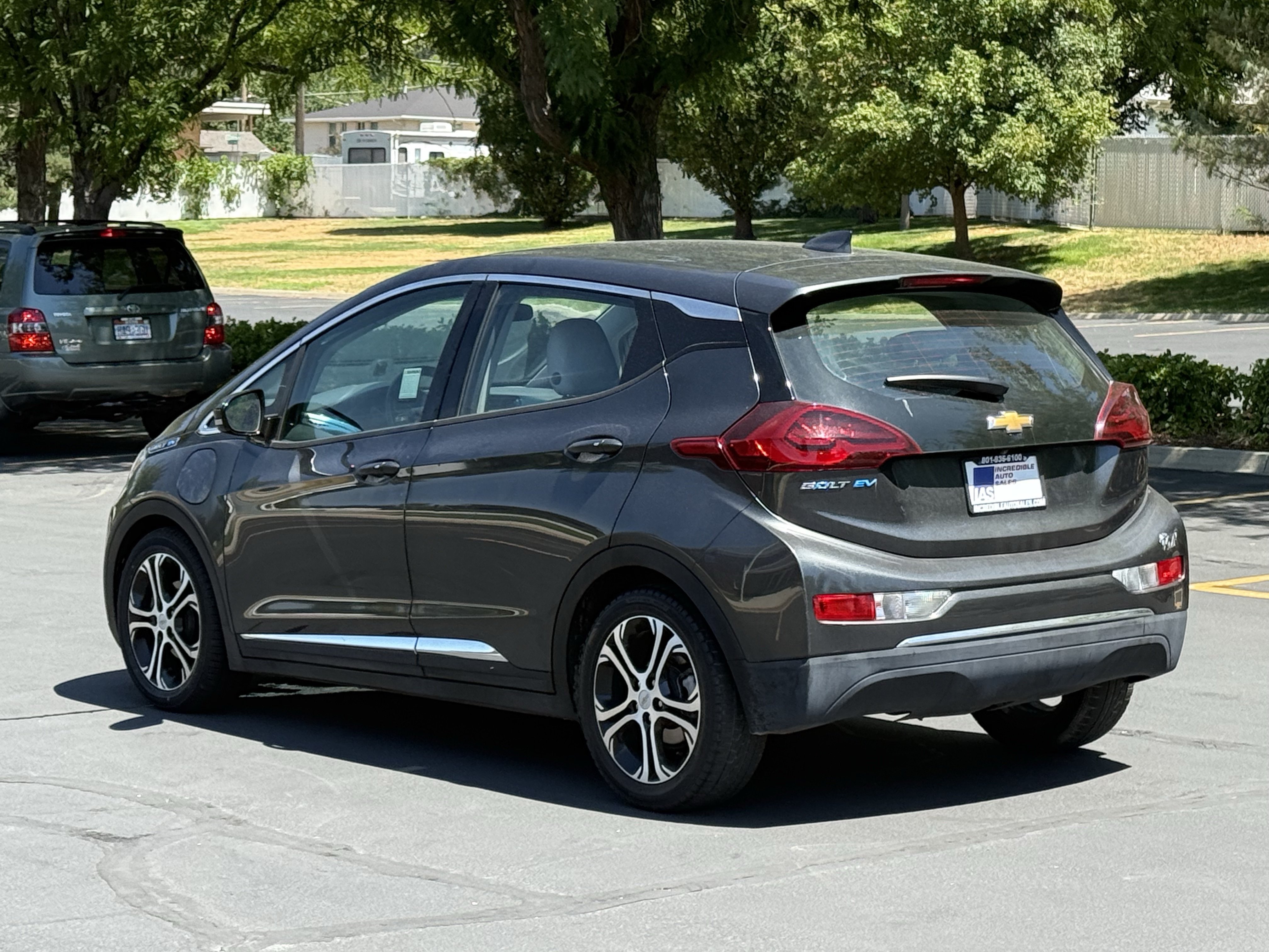 Used 2019 Chevrolet Bolt LT FWD image 6