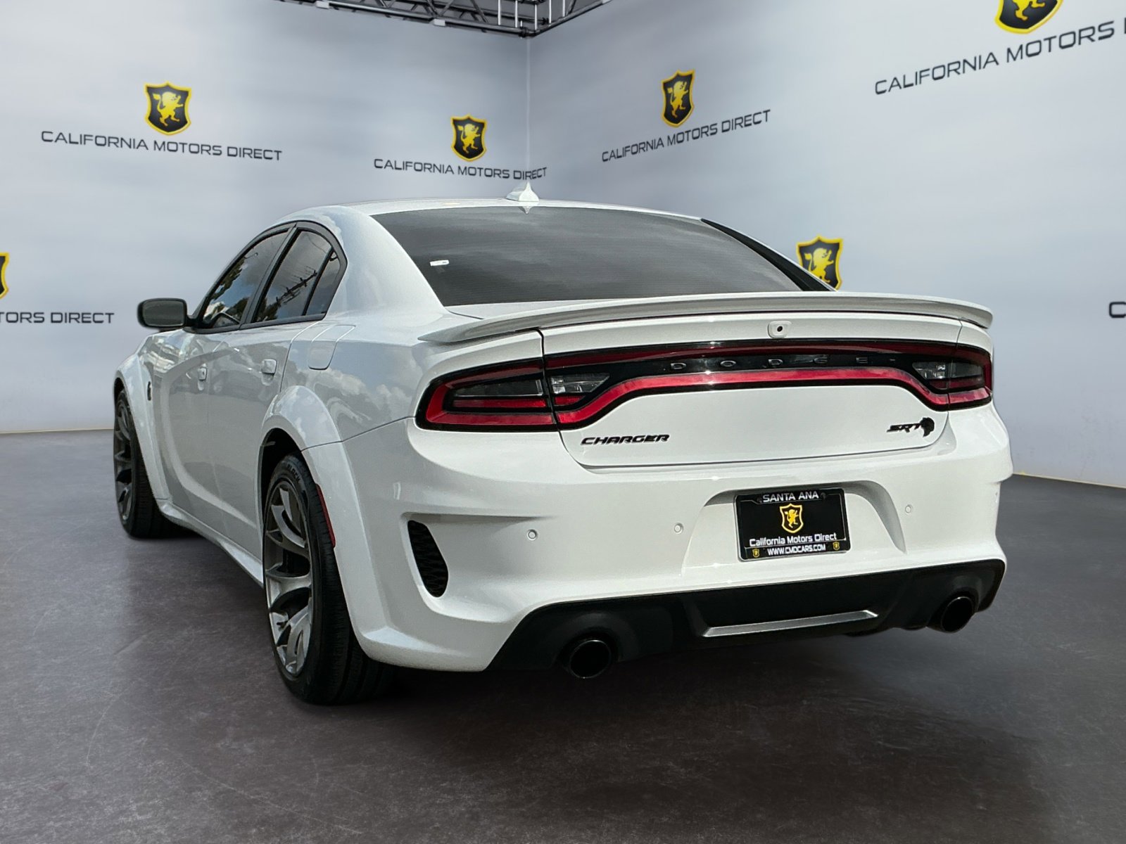 Used 2022 Dodge Charger SRT Hellcat w/ Harman/Kardon Audio Group RWD image 7