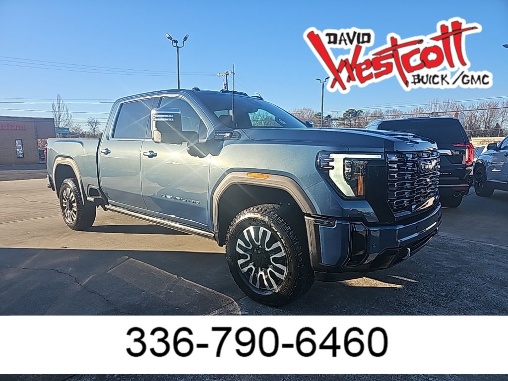New 2026 GMC Sierra 2500 Denali Ultimate w/ Max Trailering Package