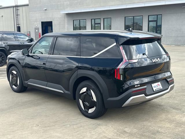 New 2026 Kia EV9 Light image 7