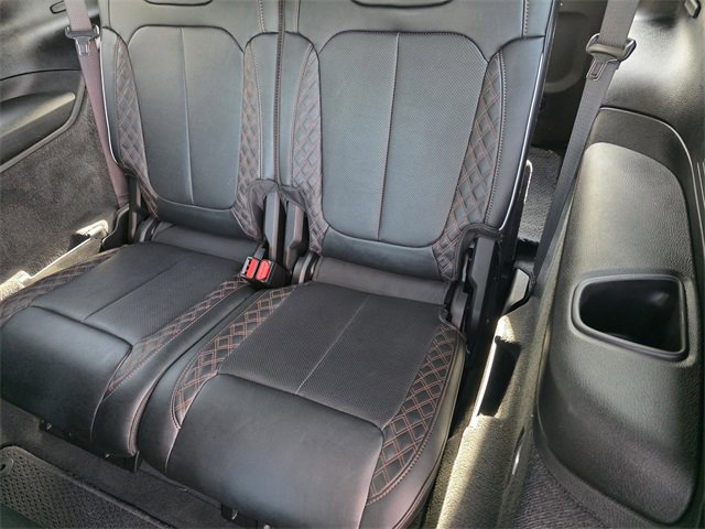 Used 2024 Jeep Grand Cherokee L Summit w/ High Altitude Package image 23