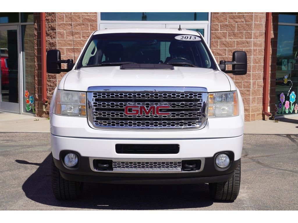 Used 2013 GMC Sierra 2500 Denali AWD/4WD image 3