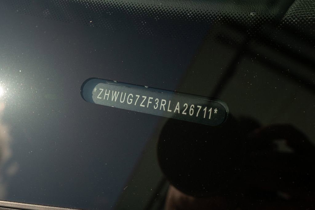 Used 2024 Lamborghini Huracan Sterrato image 44