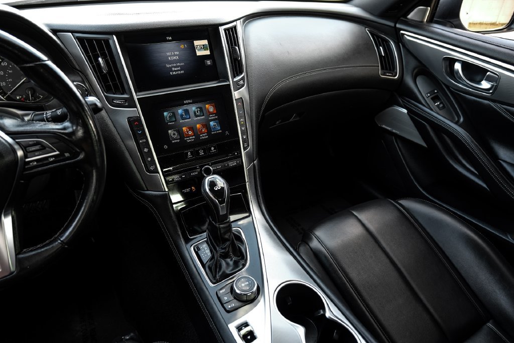 Used 2020 INFINITI Q60 3.0t Luxe AWD/4WD image 24