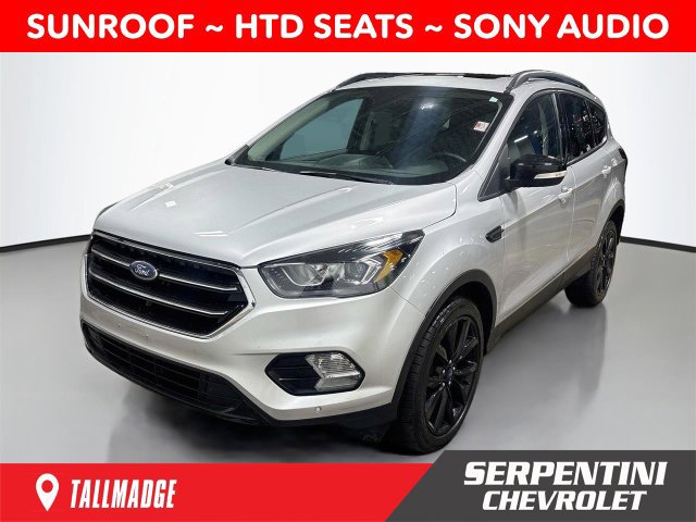 Used 2019 Ford Escape Titanium AWD/4WD image 1