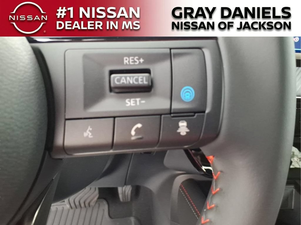 New 2026 Nissan Kicks SR AWD/4WD image 21
