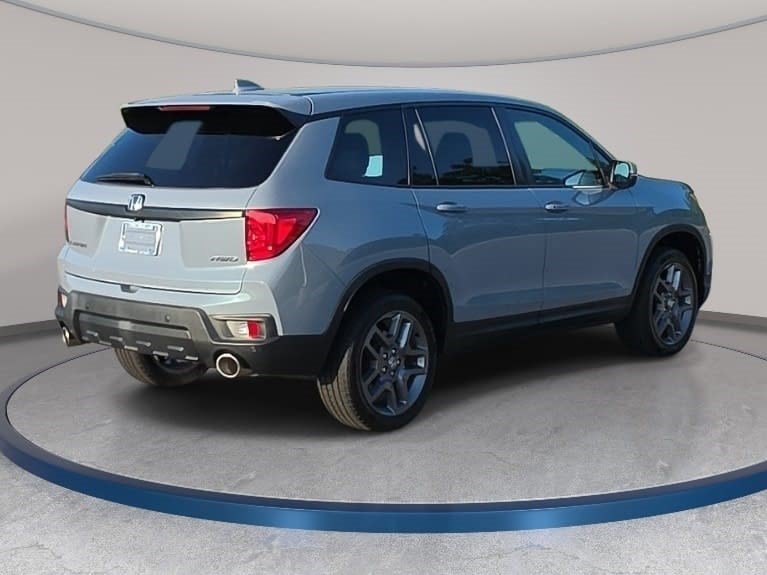 Used 2023 Honda Passport EX-L image 5