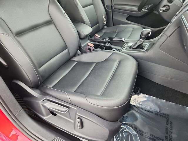 Used 2017 Volkswagen Golf Alltrack S image 24