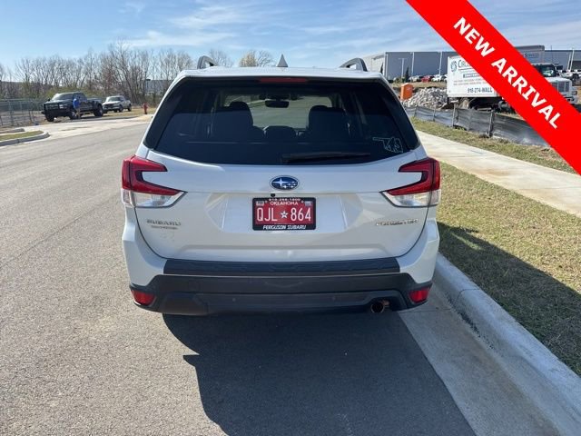 Used 2019 Subaru Forester Limited image 4