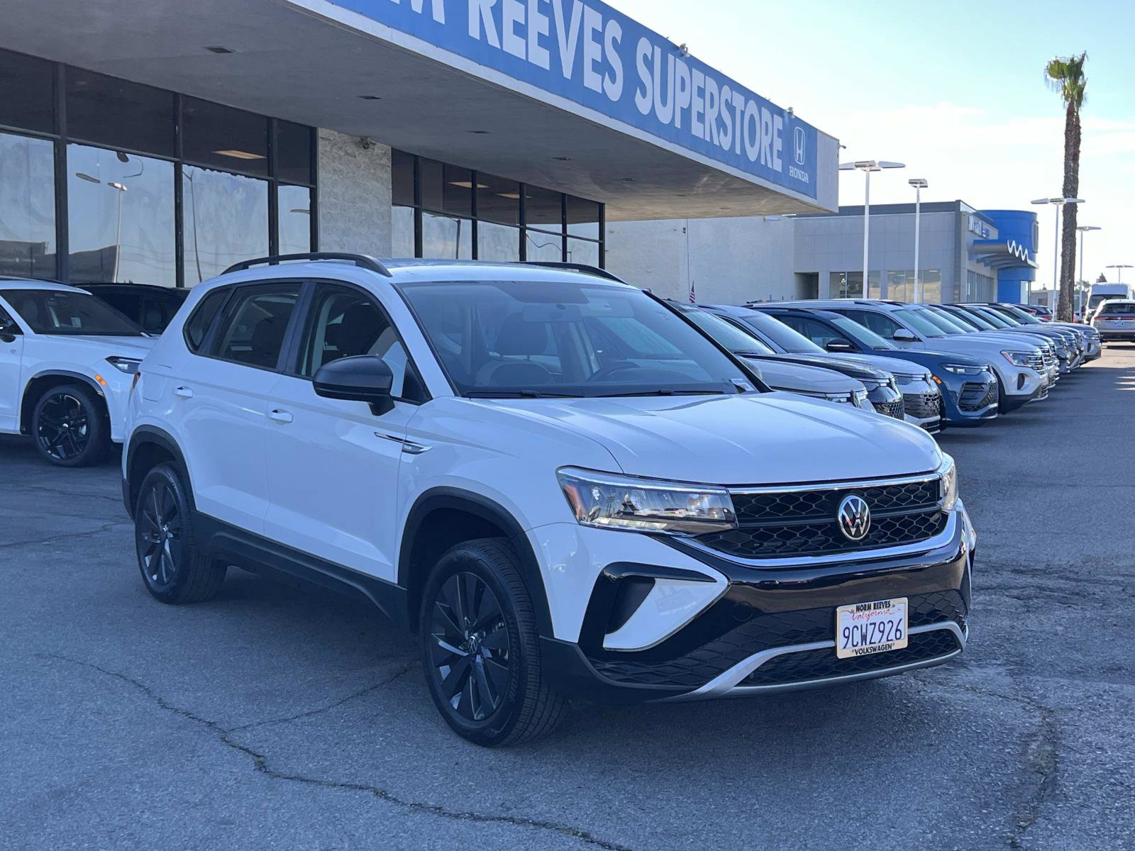 Certified 2022 Volkswagen Taos S image 25