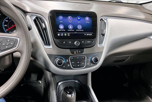 Used 2020 Chevrolet Malibu LT FWD image 3