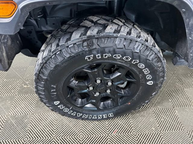 Used 2023 Jeep Wrangler Unlimited w/ Cold Weather Group image 9