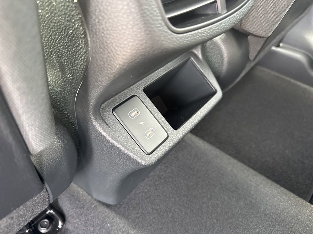 New 2026 Kia Seltos LX image 12