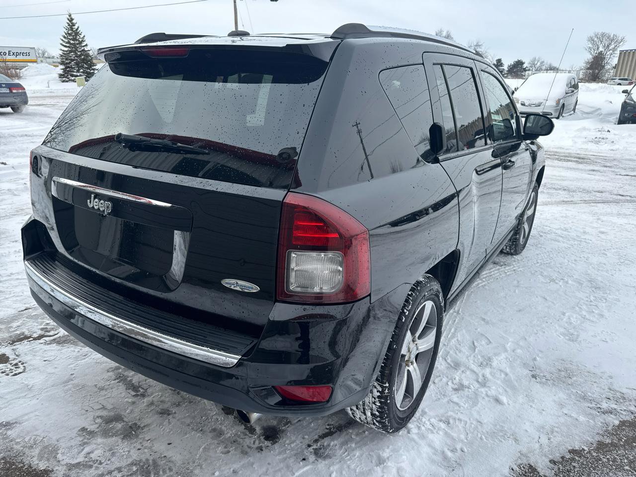 Used 2016 Jeep Compass High Altitude FWD image 5
