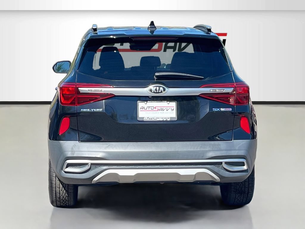 Used 2021 Kia Seltos SX w/ SX Sunroof Package AWD/4WD image 6