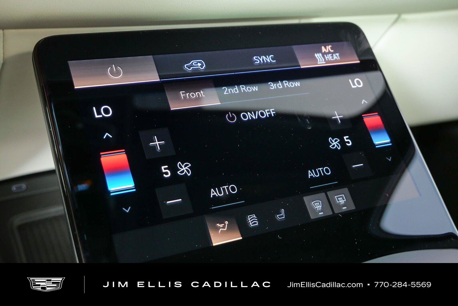 New 2027 Cadillac Vistiq Luxury AWD/4WD image 15