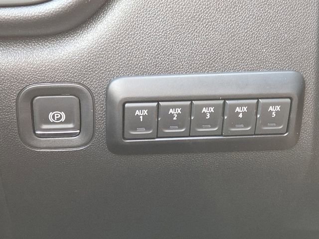 New 2026 Chevrolet Silverado 2500 Custom w/ Custom Value Package AWD/4WD image 11