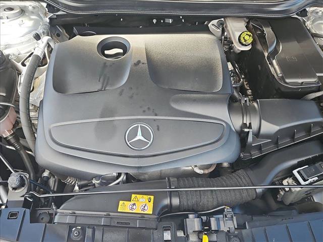 Used 2018 Mercedes-Benz GLA 250 4MATIC image 23