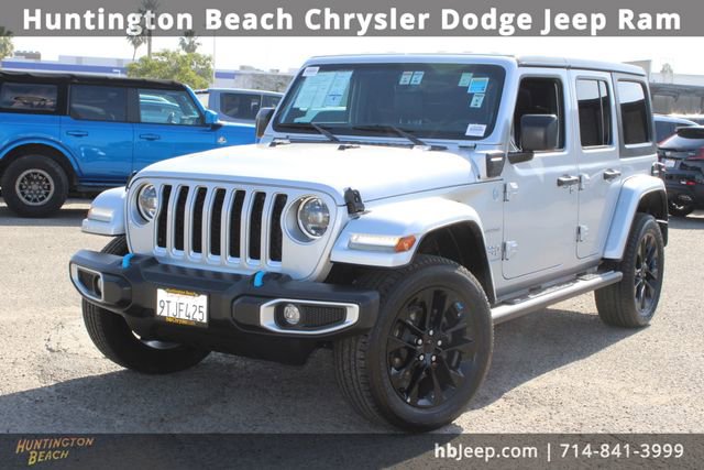 Used 2023 Jeep Wrangler Unlimited Sahara image 10