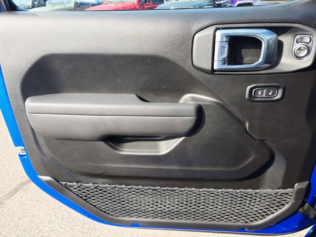 New 2026 Jeep Wrangler Sport S image 32