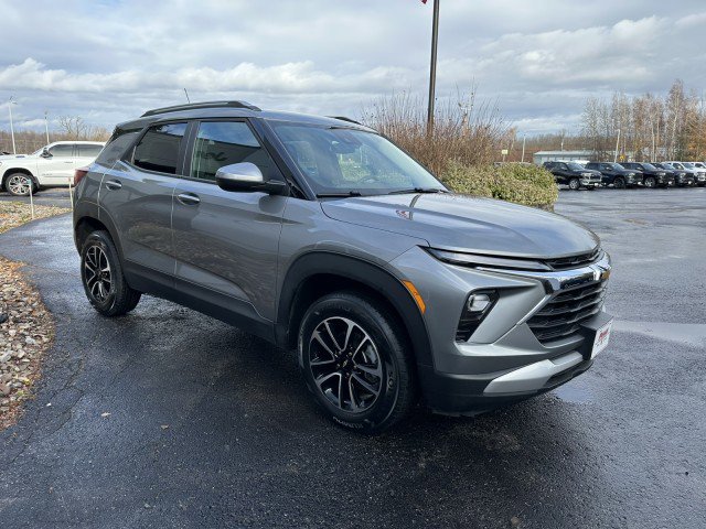 Used 2025 Chevrolet TrailBlazer LT image 8