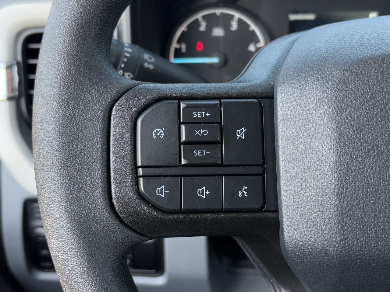 New 2026 Ford F350 XLT AWD/4WD image 14