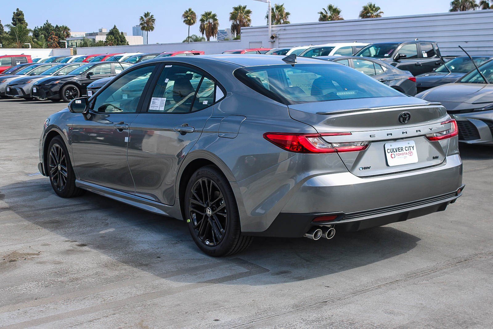 New 2026 Toyota Camry SE FWD image 7