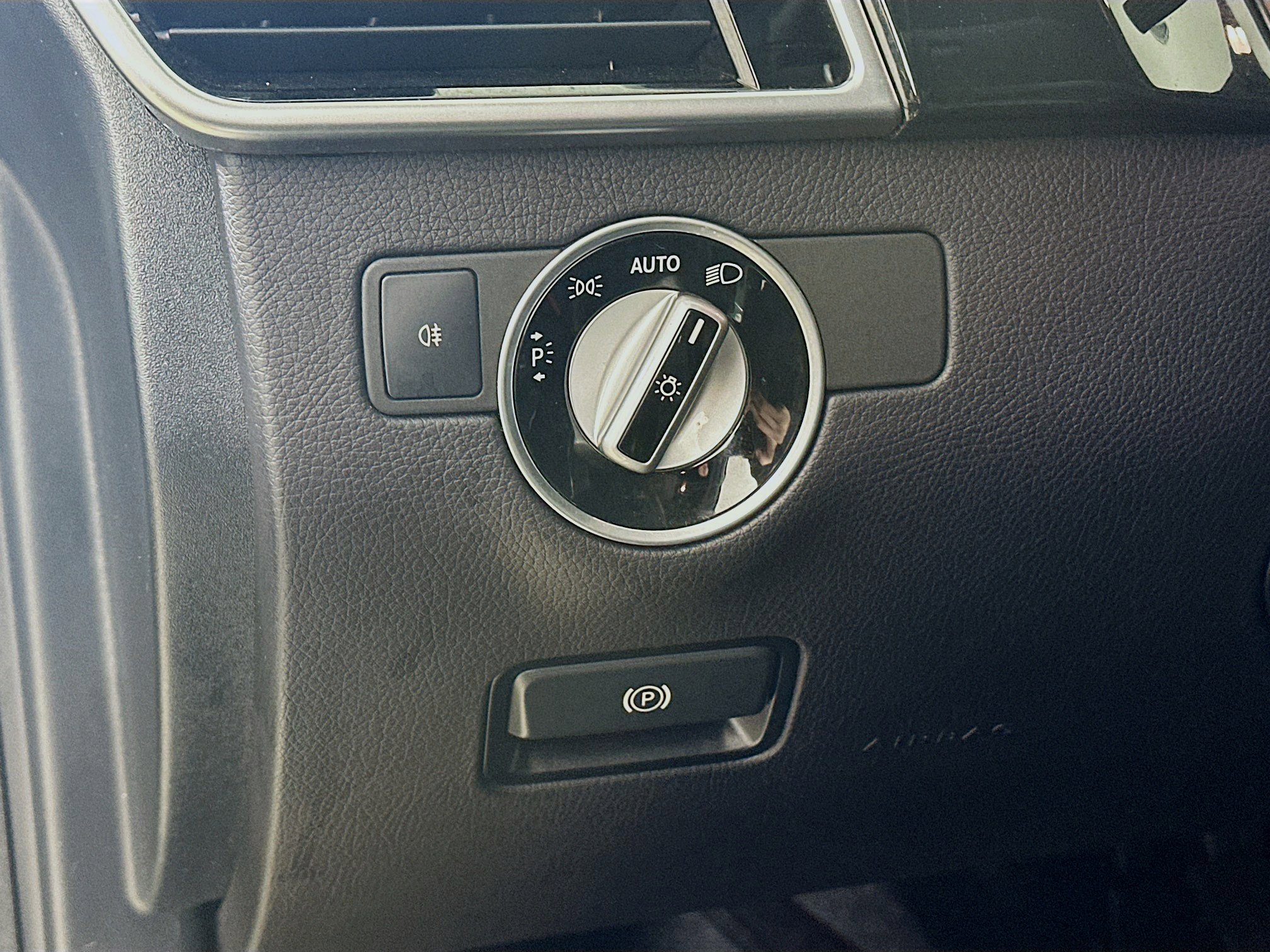 Certified 2017 Mercedes-Benz GLE 350 4MATIC image 10