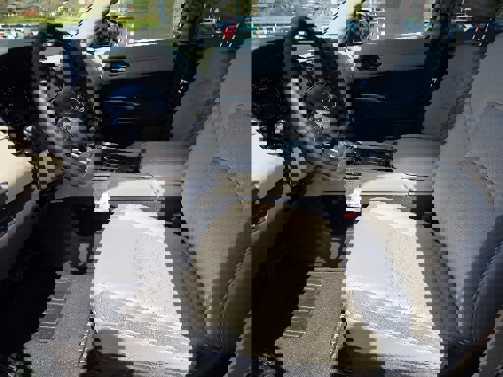 New 2026 Nissan Pathfinder SL image 14