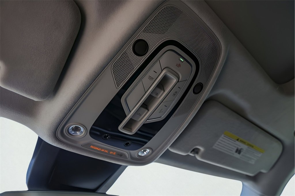 Used 2024 Audi Q8 Prestige image 24