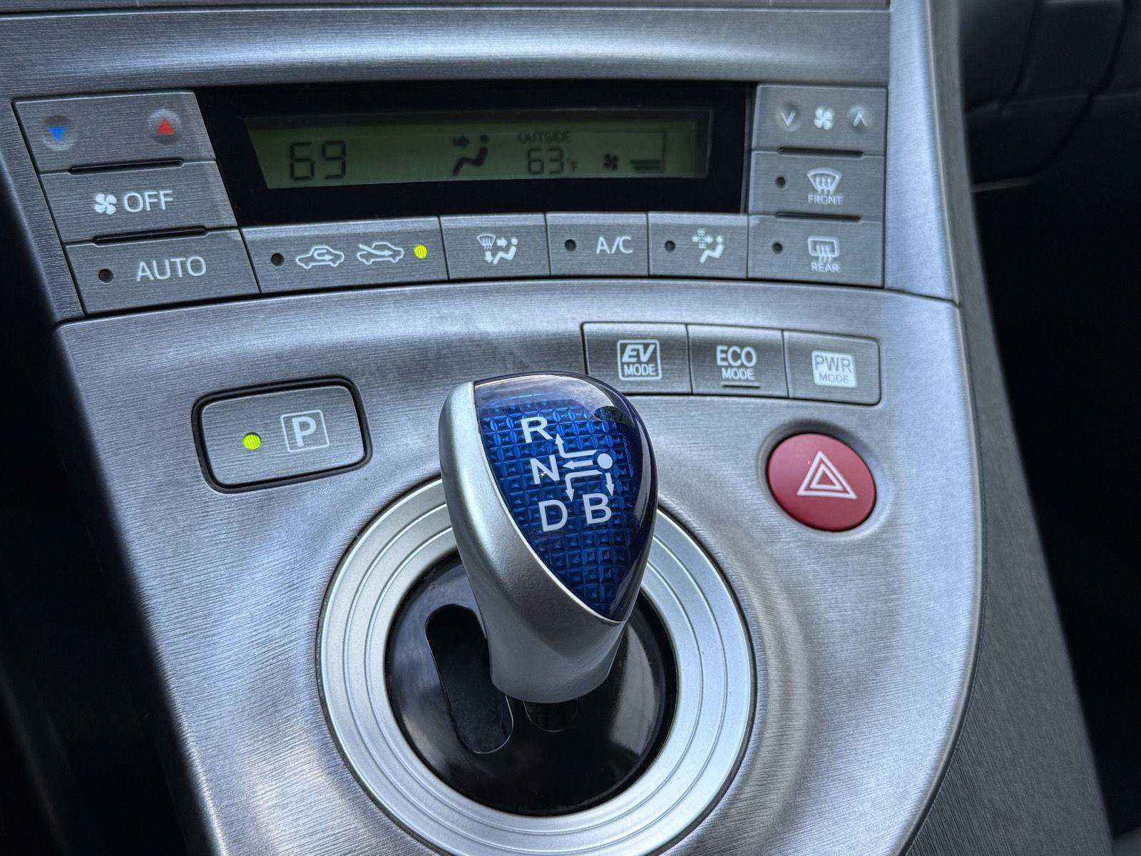 Used 2013 Toyota Prius Two FWD image 22