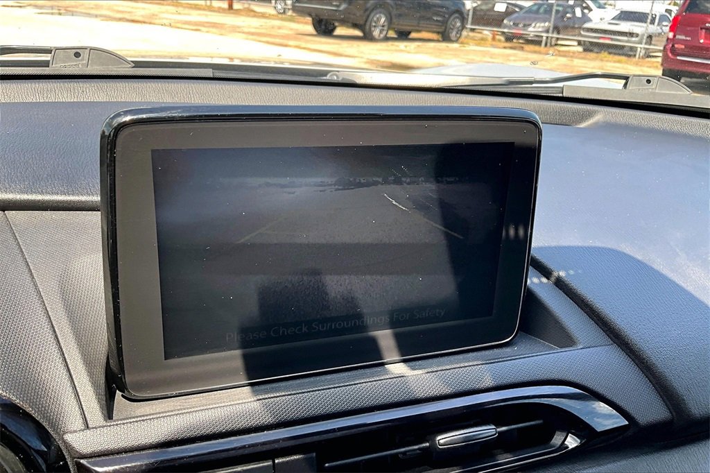 Used 2022 MAZDA MX-5 Miata Sport image 11