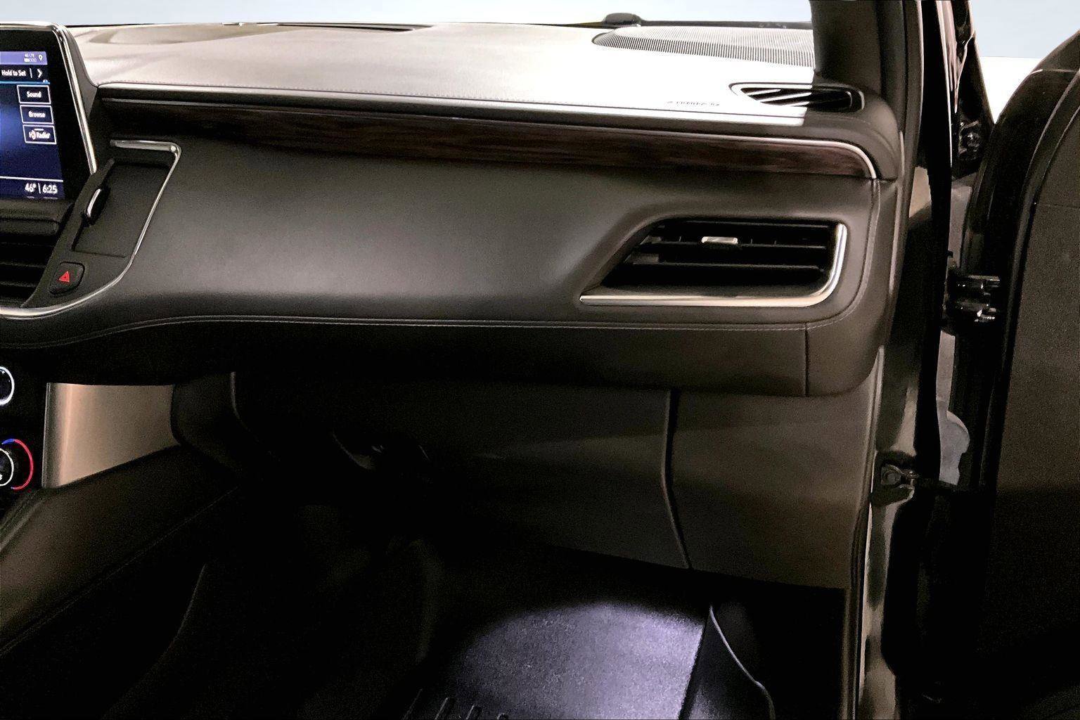 Used 2021 Chevrolet Tahoe LT image 18